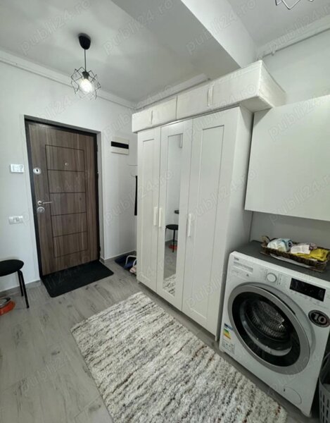 Dimitrie Leonida, Mall La Strada