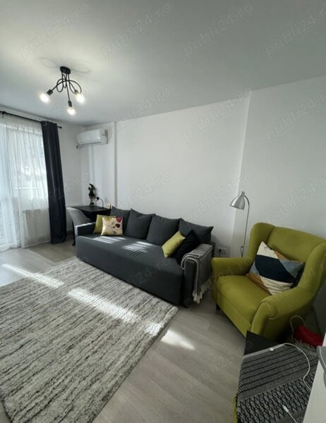 Dimitrie Leonida, Mall La Strada